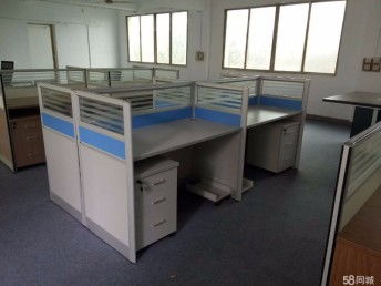 重慶辦公家具全攻略 從屏風(fēng)隔斷到班臺書柜，打造高效辦公空間